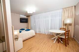 Гостиница Огни Енисея Красноярск Джуниор Сюит "Акварель"-4