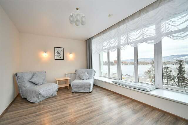 Гостиница Огни Енисея Красноярск-13